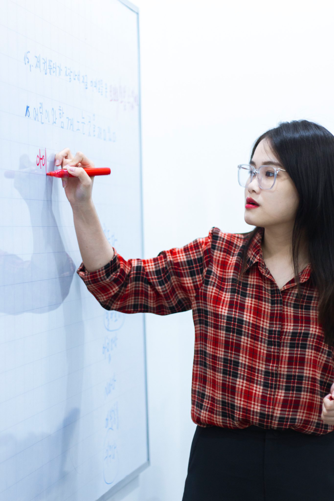 </p><div style="text-align: center;">Đặc điểm của Khóa học giao tiếp tiếng Hàn cấp tốc tại NewSky </div><p>